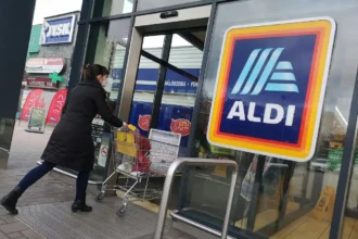 aldi bolt vásárló