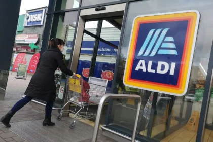 aldi bolt vásárló