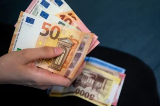 forint euró árfolyam pénz