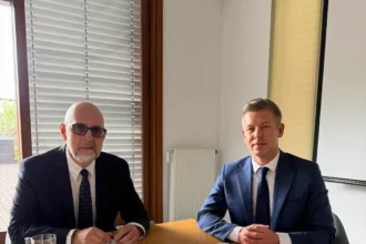 Magyar Péter Kelemen Hunor tárgyal