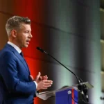 Magyar Péter, a Tisza Párt elnöke nemzetközi sajtótájékoztatót tart az országgyűlési választásokat követően a Hungexpo Kongresszusi Központban 2026. április 13-án. MTI/Hegedüs Róbert