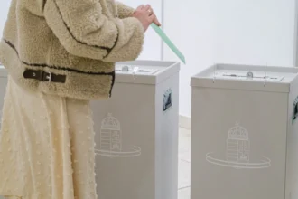 választás nő fotó